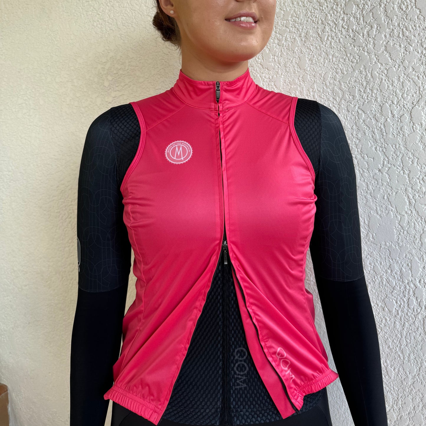 QOM Light Weight Vest W/ Pockets